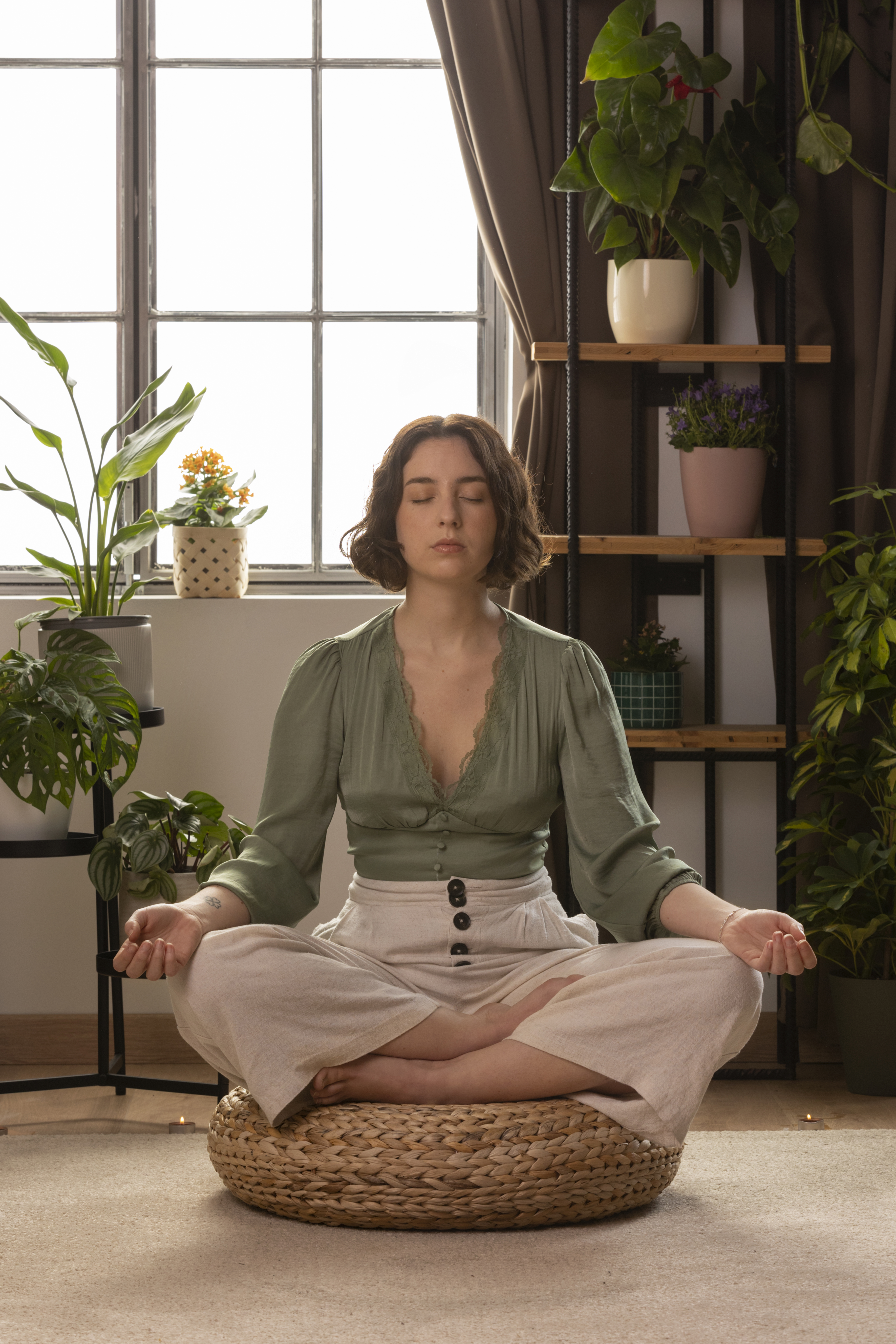 Meditaatiohetki studiolla